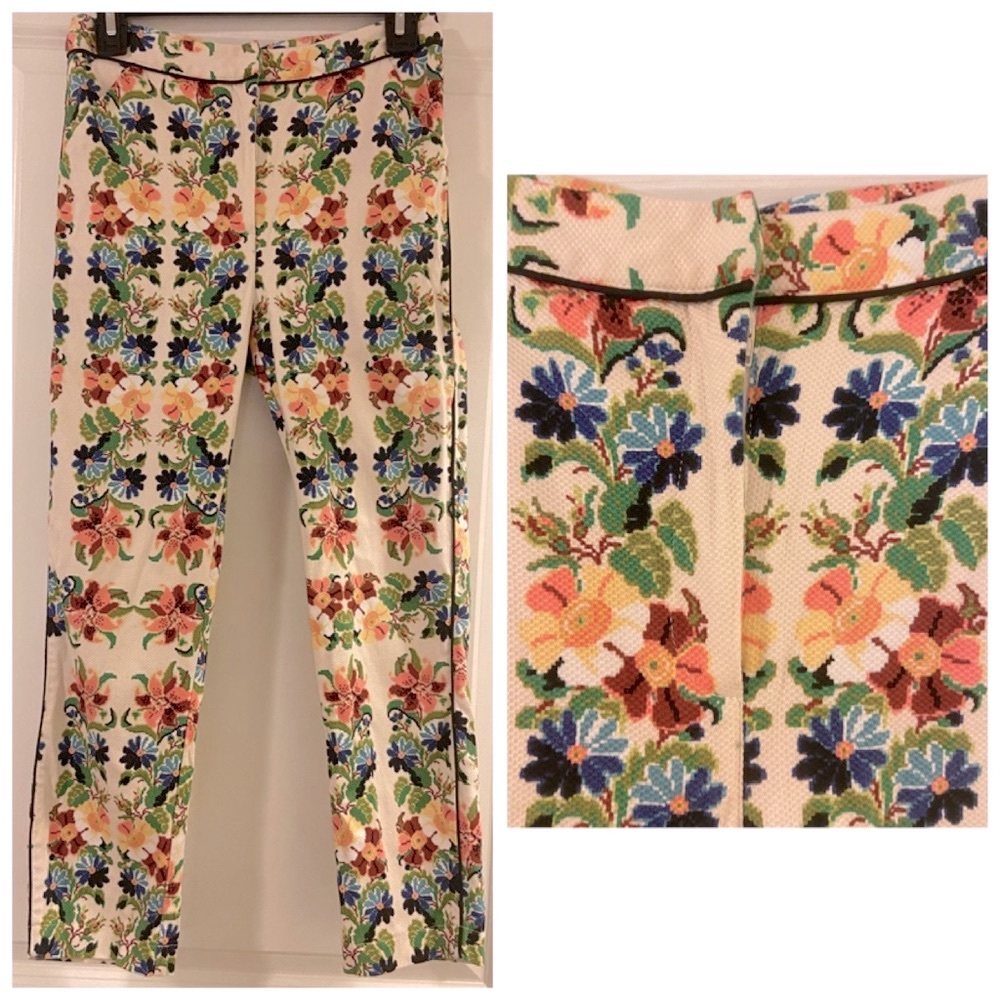 Topshop Retro Floral Pattern High-Rise Cropped Trousers with Pockets